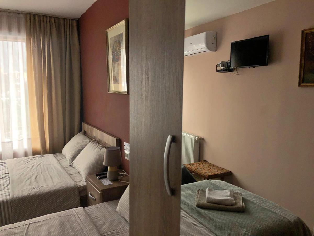 Mereti Hotel Borjomi ภายนอก รูปภาพ