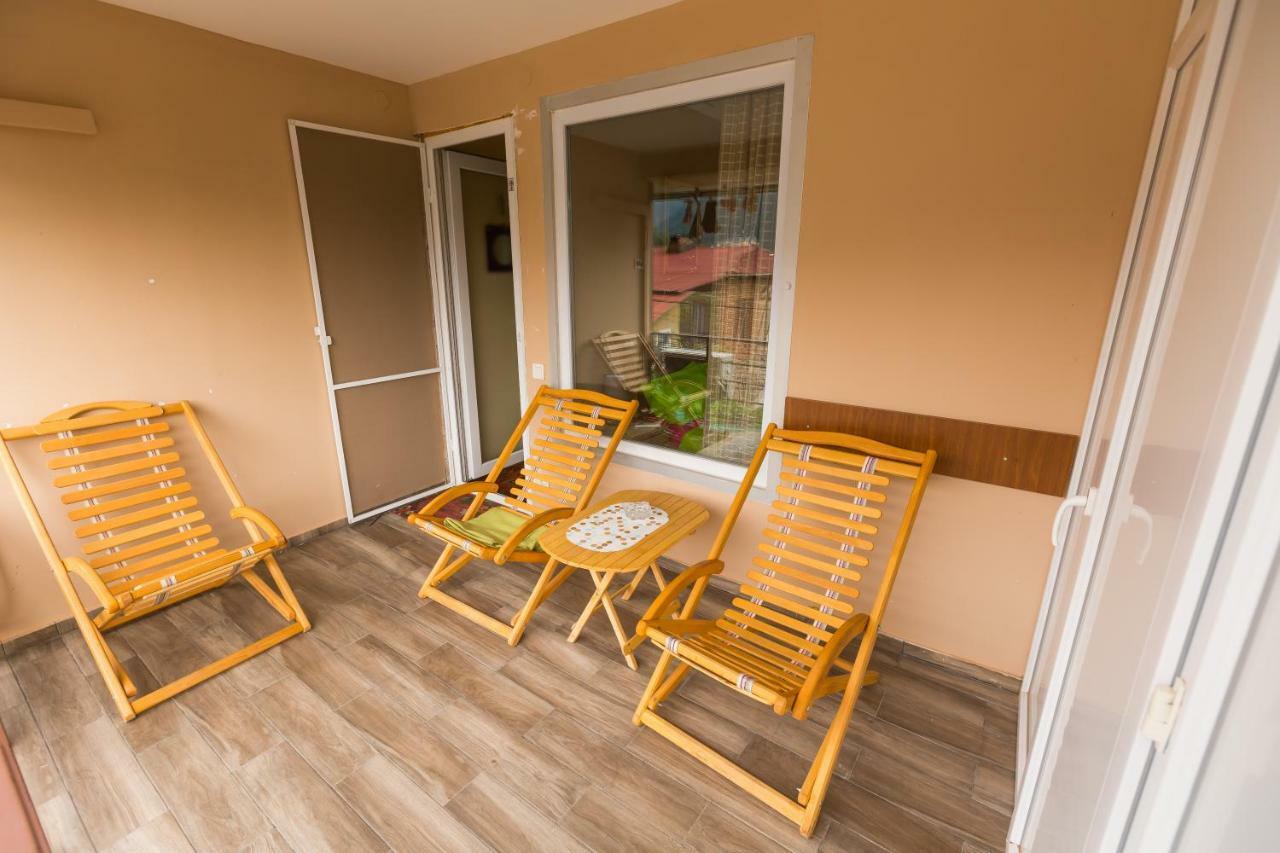 Mereti Hotel Borjomi ภายนอก รูปภาพ