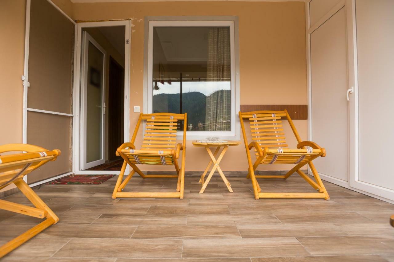 Mereti Hotel Borjomi ภายนอก รูปภาพ
