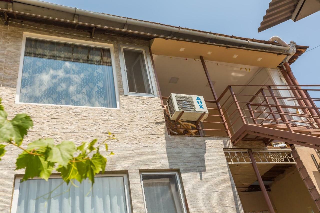 Mereti Hotel Borjomi ภายนอก รูปภาพ